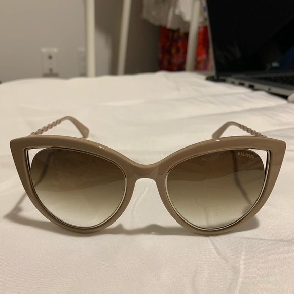 Balmain BL2517 beige cat eye sunglasses (ON HOLD) - Picture 3 of 8